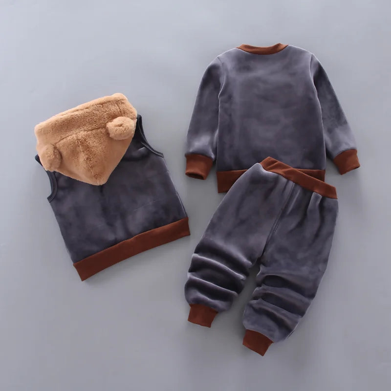 Conjunto  3 Peças de Roupa Infantil: Estilo e Conforto para os Pequenos